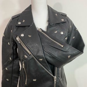 NWT {BLANK NYC} Dragonfly Stud Vegan Leather Moto Jacket